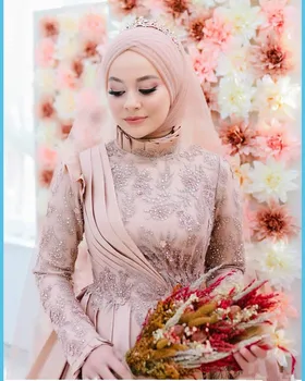 Arabų Musulmonų Rožinė Vestuvių Suknelės 2021 Plus Size Long Sleeve Lace Zawalcowany Hijab Stiliaus Aukšto Kaklo Arabų Dubajus Nuotakos Suknelės